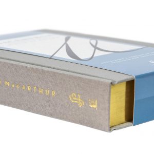 Bíblia de estudo MacArthur – NVI, Capa dura e tecido, Leitura Perfeita